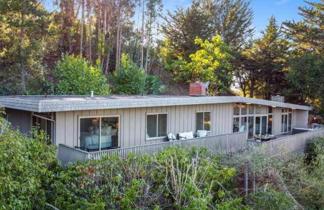 1565 Lakeview DR Gallery 4