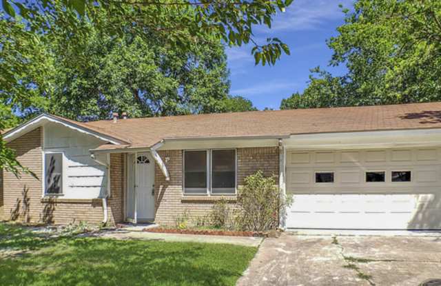8005 Lazy Lane Road - 8005 Lazy Lane Road, North Richland Hills, TX 76180