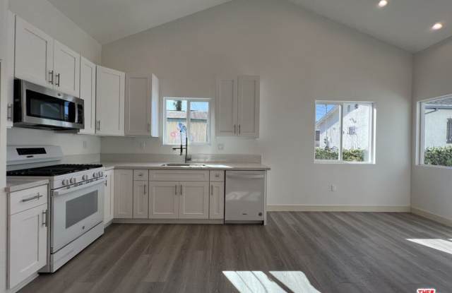 8642 Baring Cross St photos photos