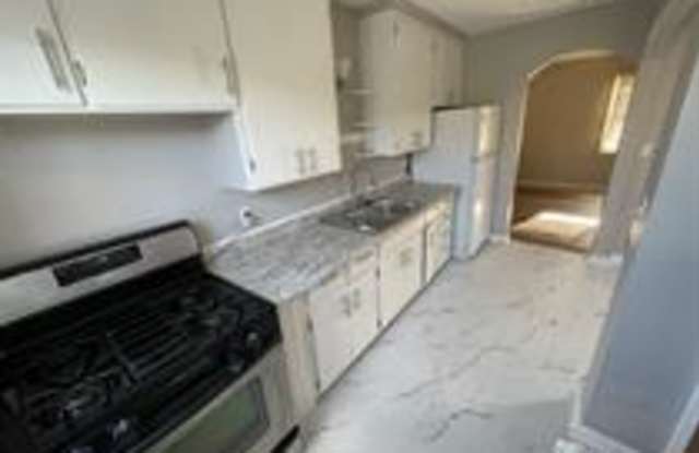 572 Woodbury photos photos