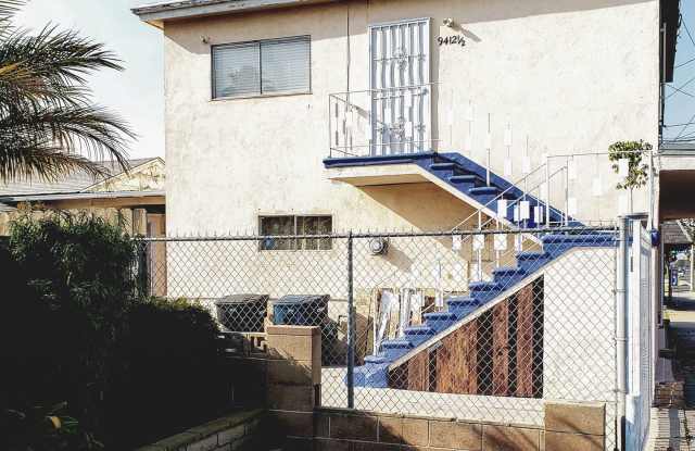 9412 1/2 Flower Street Unit 9412 Gallery 4