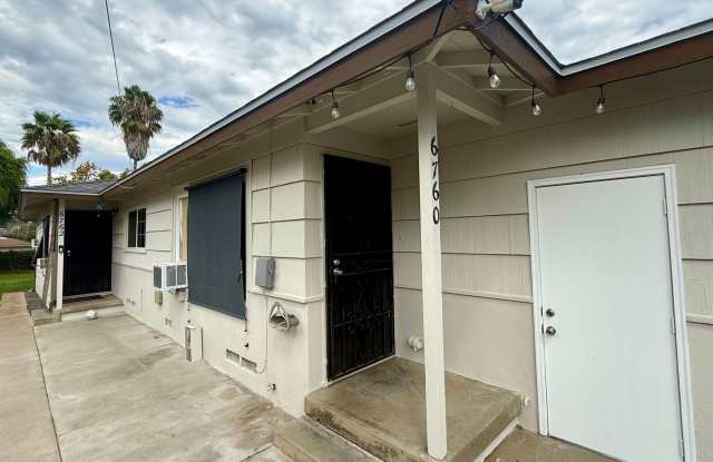Gorgeous Remodeled Home with Garage Gallery 1