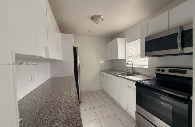 1513 NW 15th Avenue 0, Fort Lauderdale, FL 33311 photos photos