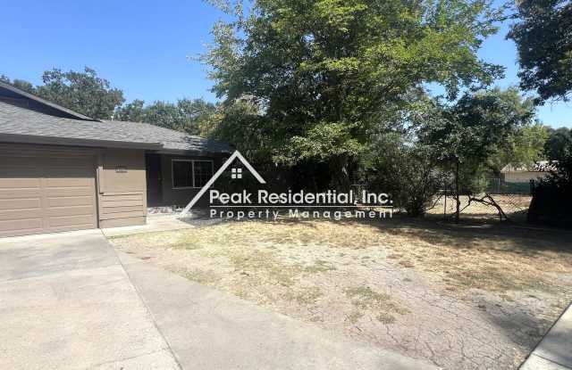 Updated 2bd/1ba Sacramento Duplex photos photos
