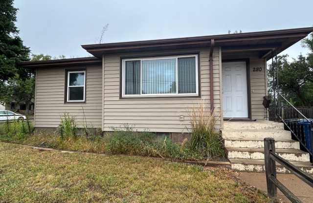 Lovely 2 bedroom Upstairs of a Duplex for Rent photos photos Lovely 2 bedroom Upstairs of a Duplex for Rent photos photos