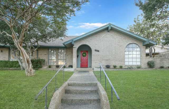 Ideal location! - 7432 Woodthrush Drive, Dallas, TX 75230