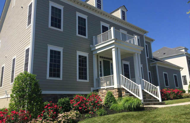 41769 IVY GLEN COURT Gallery 2