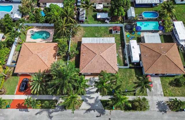 13435 SW 257th Terrace Gallery 3