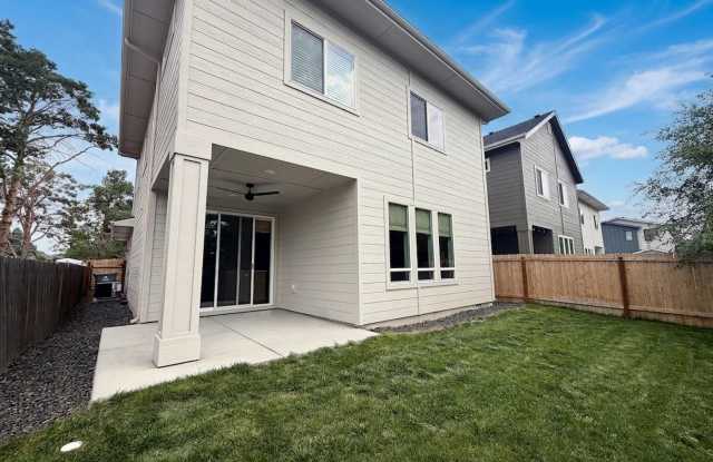 Stunning 3-bedroom + tech room, 2.5-bath home in NW Boise! Gallery 3
