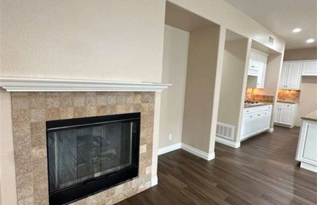 8296 East Loftwood Lane Gallery 3