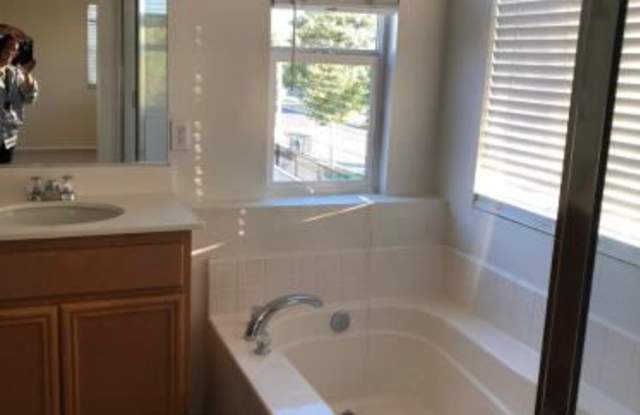 17407 Kentucky Derby Dr, Moreno Valley, CA 92555, USA Gallery 3