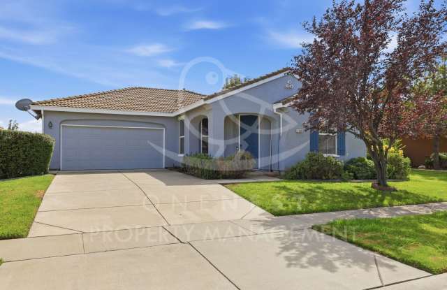 charming bungalow-style 3-bedroom, 2-bathroom single-level home in Olivehurst Gallery 3