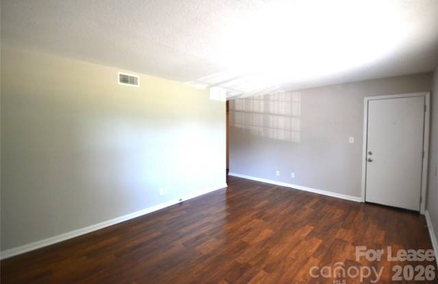 5803 Hunting Ridge Lane Gallery 4