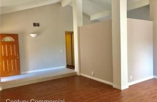 756 E Camellia Dri Gallery 2