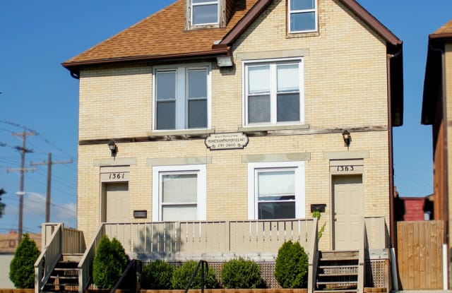 1361 Indianola Ave photos photos