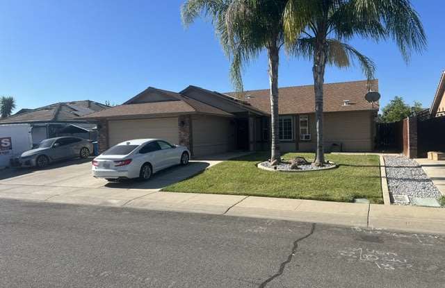1761 Bay Court photos photos