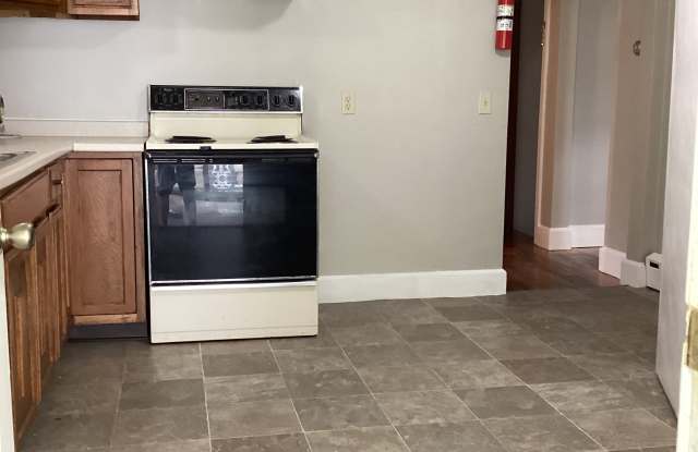 120 Belchertown Rd Unit A (Down) Gallery 2