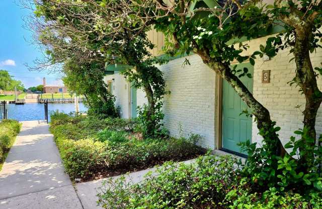 Awesome Location and Beautifully Fully Renovated Townhomes! photos photos