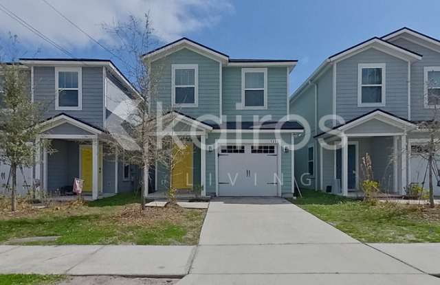 1311 Mull Street photos photos