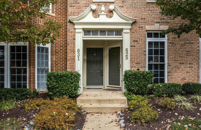 631 WHETSTONE GLEN STREET Gallery 2