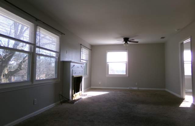 711 Killarney Drive Gallery 2