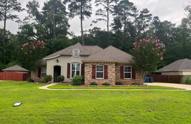 Little Country but close to the city....Haughton School District.. Close to BAFB photos photos