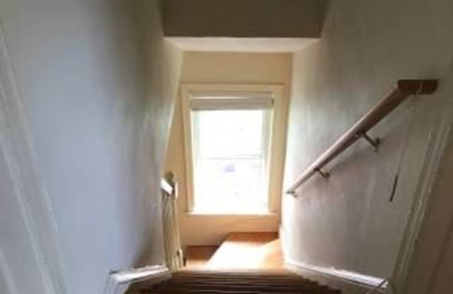 2122 Tunlaw Rd NW Gallery 2