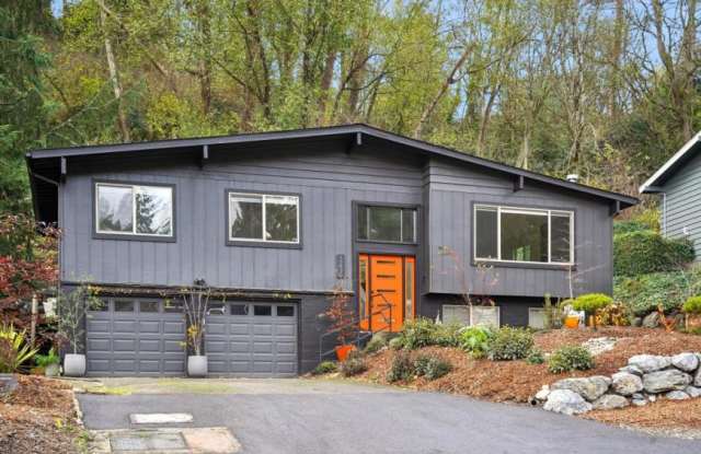 13835 17th Ave SW photos photos