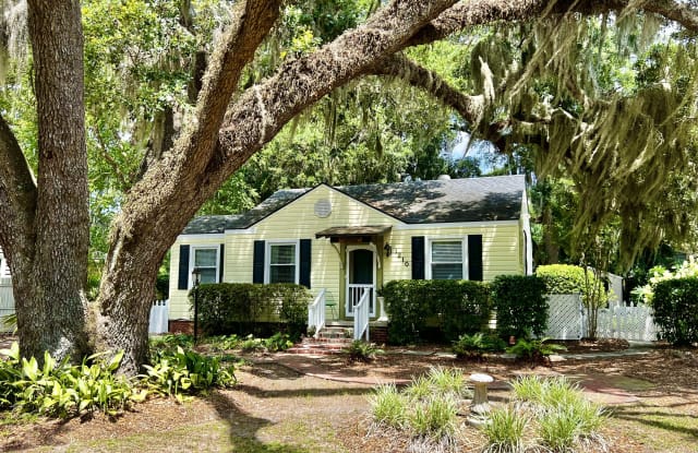 1210 15th Street - 1210 15th Street, Port Royal, SC 29935