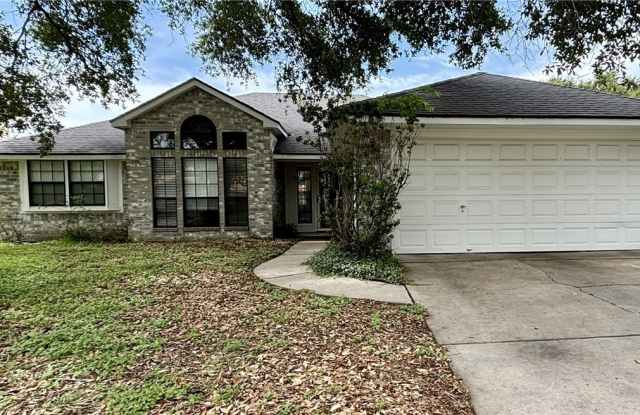 112 Toyah Drive - 112 Toyah Drive, Portland, TX 78374