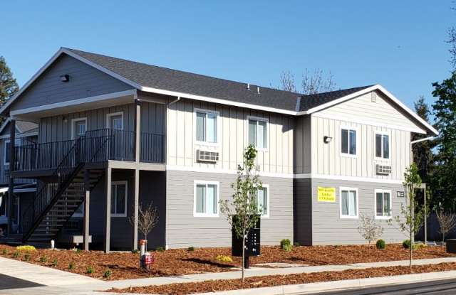814 N 2nd Street Silverton, Or - 814 North 2nd Street, Silverton, OR 97381
