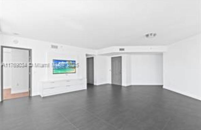 3370 Hidden Bay Drive Gallery 3