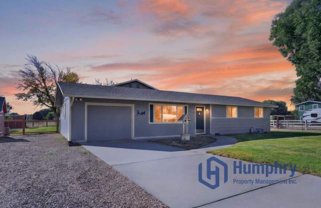 Beautiful home in Kuna on 1 acre Gallery 4