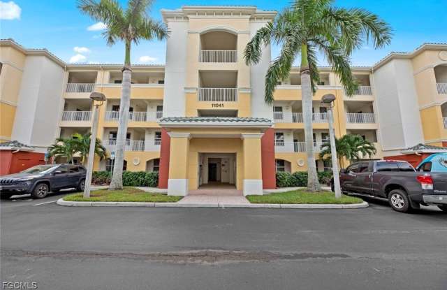 11041 Gulf Reflections Drive unit: 306 photos photos