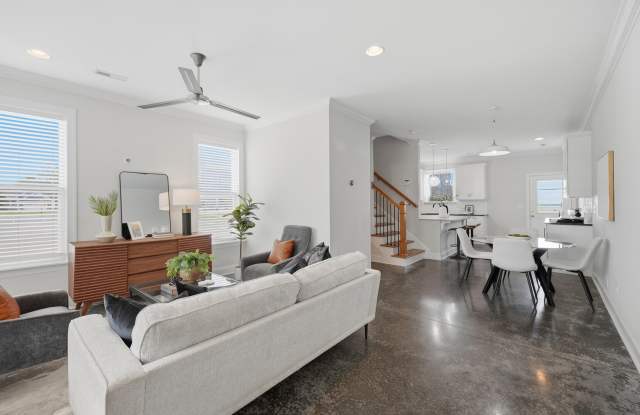 1443 Park Avenue Gallery 2