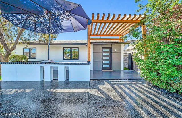 833 E BUTLER Drive Gallery 3