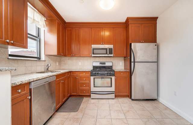 1431 Astoria Blvd photos photos