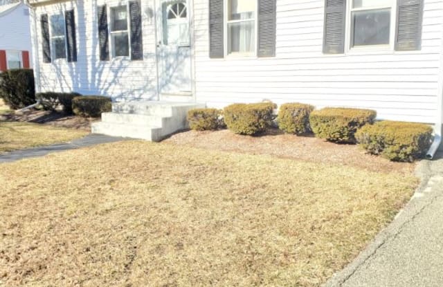 184 spring st - 184 Spring Street, Bridgewater, MA 02324