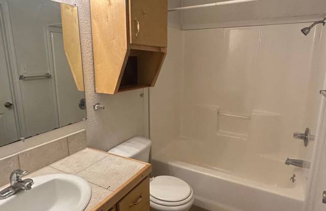 Perfect Elm Mott Duplex - 4692 Old Dallas Road, McLennan County, TX 76640