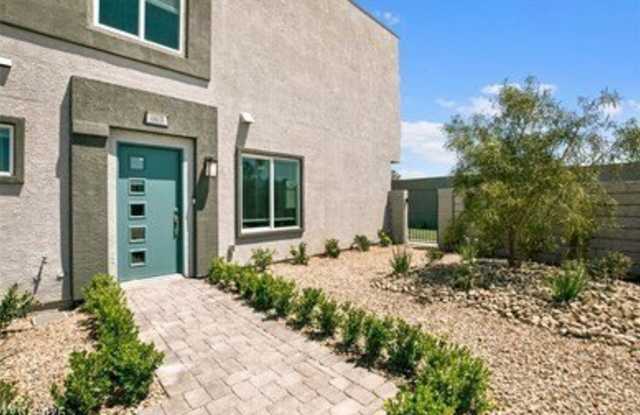 4258 Vivenda Street photos photos