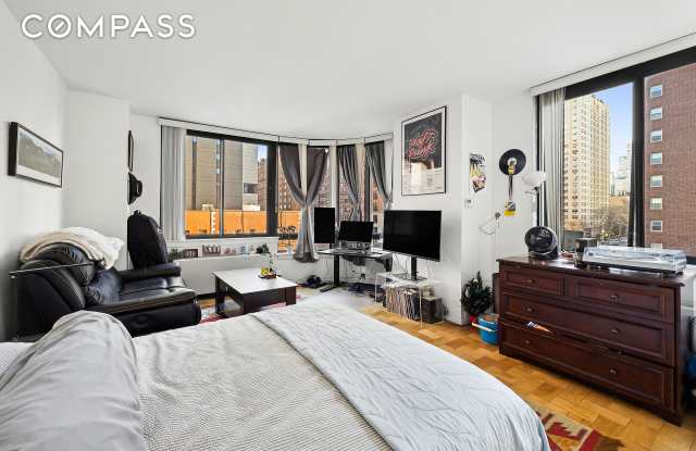 455 East 86th Street - 455 East 86th Street, New York City, NY 10028