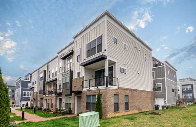 19 Shiplock Row Gallery 3