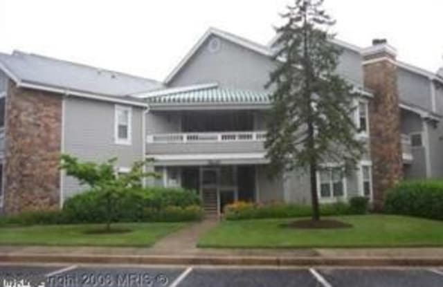 13081 AUTUMN WOODS WAY - 13081 Autumn Woods Way, Fair Lakes, VA 22033