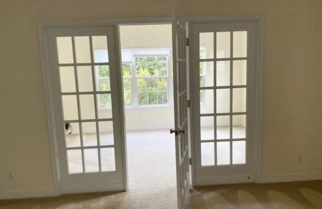 4632 Twin Hickory Lake Drive Gallery 4