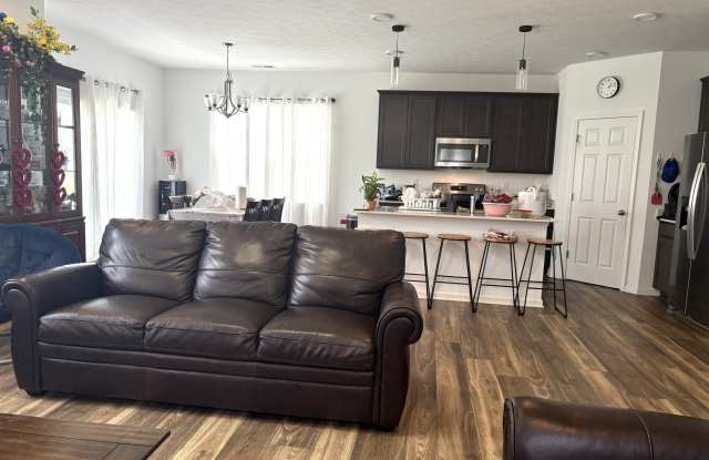 6120 Medina Spirit Drive Gallery 4