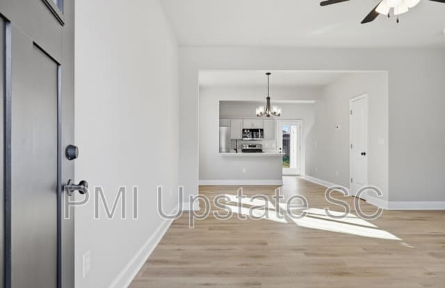 107 Virginia Avenue Gallery 4