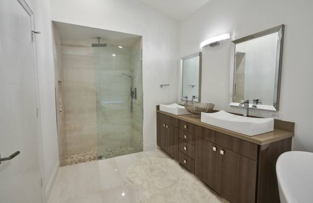 10725 58th Road S Gallery 4
