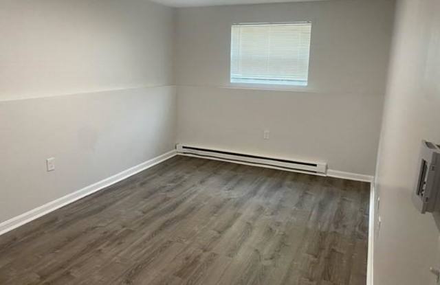 75 vine Gallery 4