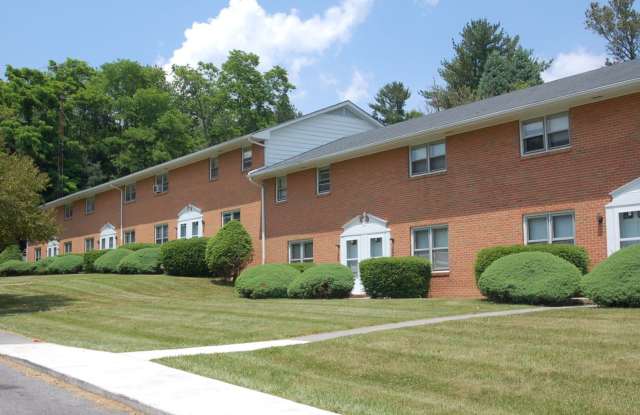 Apartment Heights Drive Gallery 4