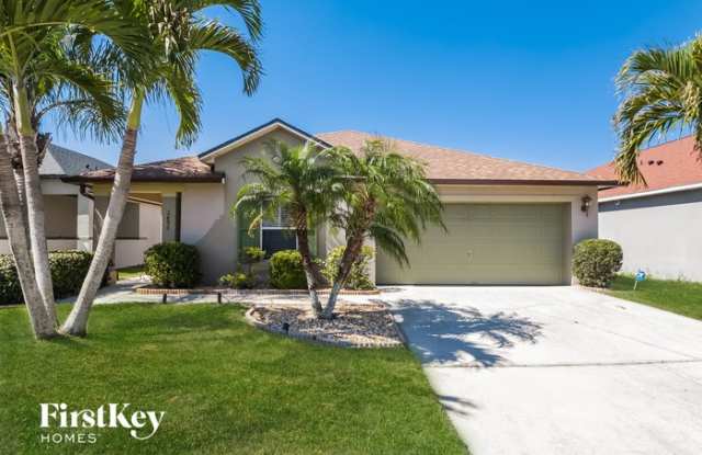 2890 Paynes Prairie Circle - 2890 Paynes Prairie Circle, Buenaventura Lakes, FL 34743